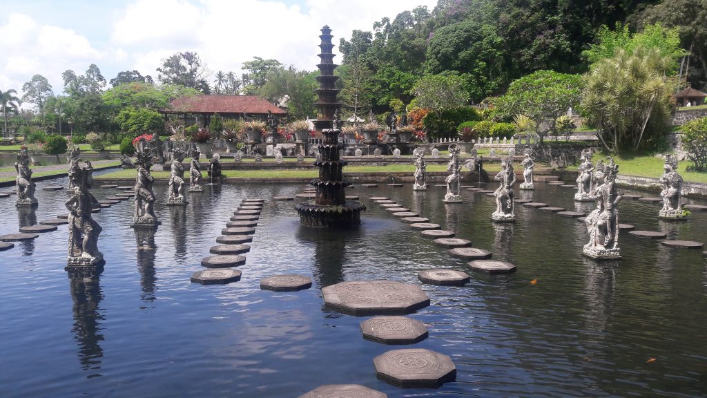 Tirtagangga Trip Idea