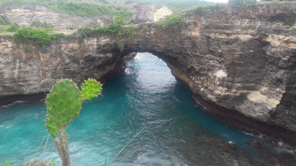 Broken Beach Go Trips Indonesia