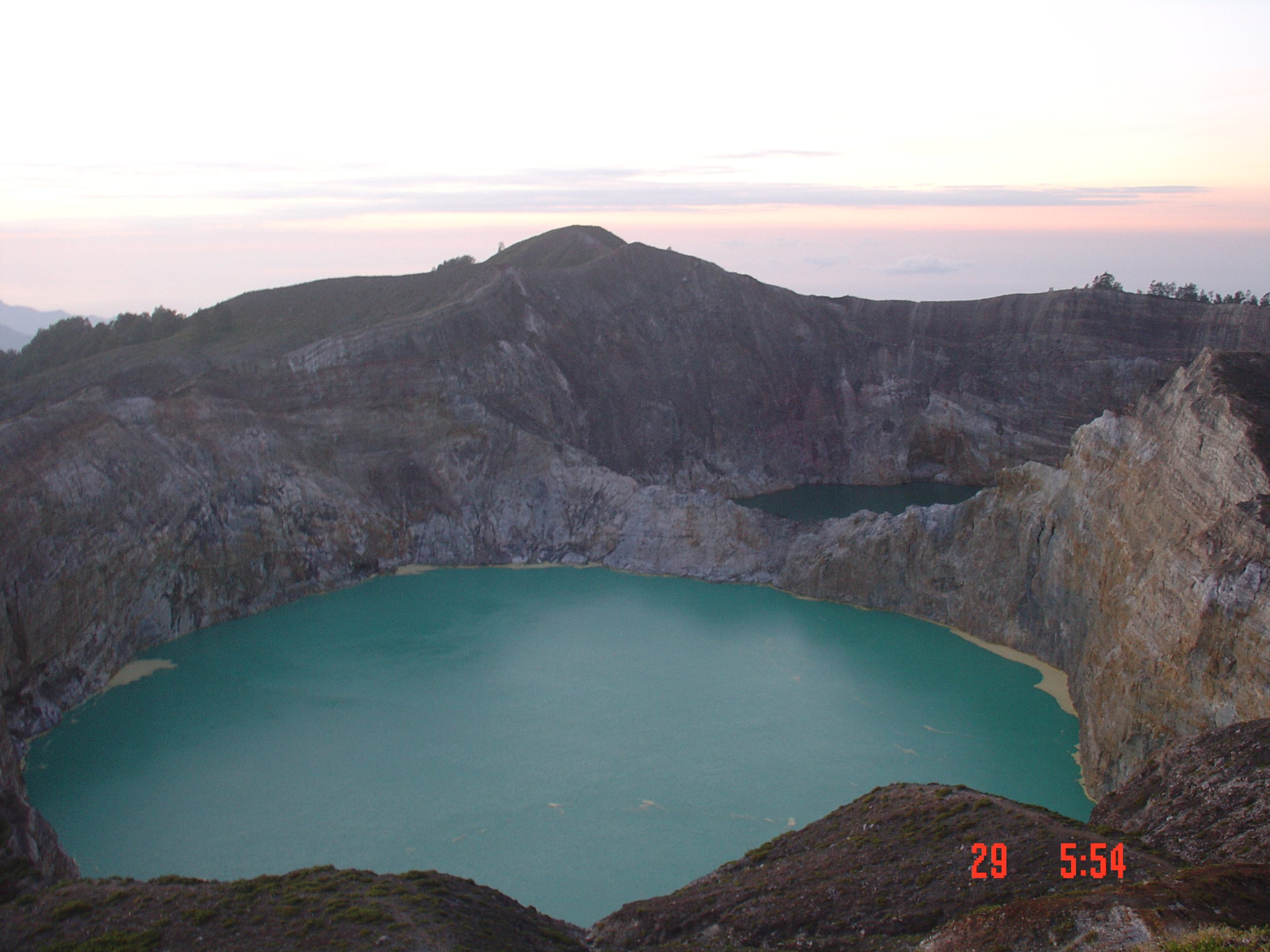 Kelimutu Flores